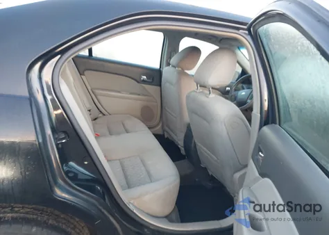 2010 Ford Fusion Se из США, поврежденный, VIN 3FAHP0HA1AR111661